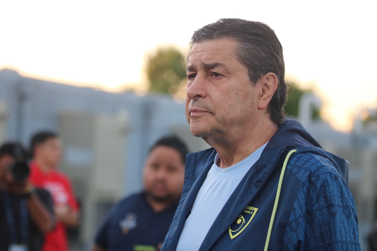 Tena asegura que la derrota ante Jamaica “no fue justa”