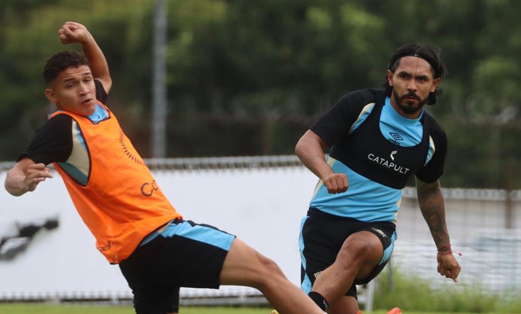 Selección Nacional de Guatemala llega a Jamaica