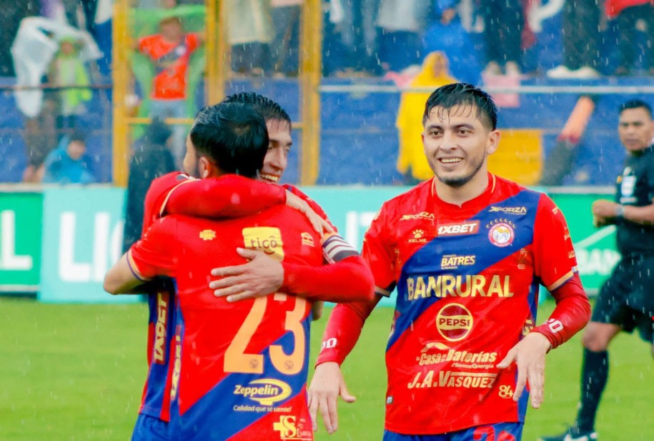 Xelajú derrota a Malacateco y se mantiene en zona de clasificación