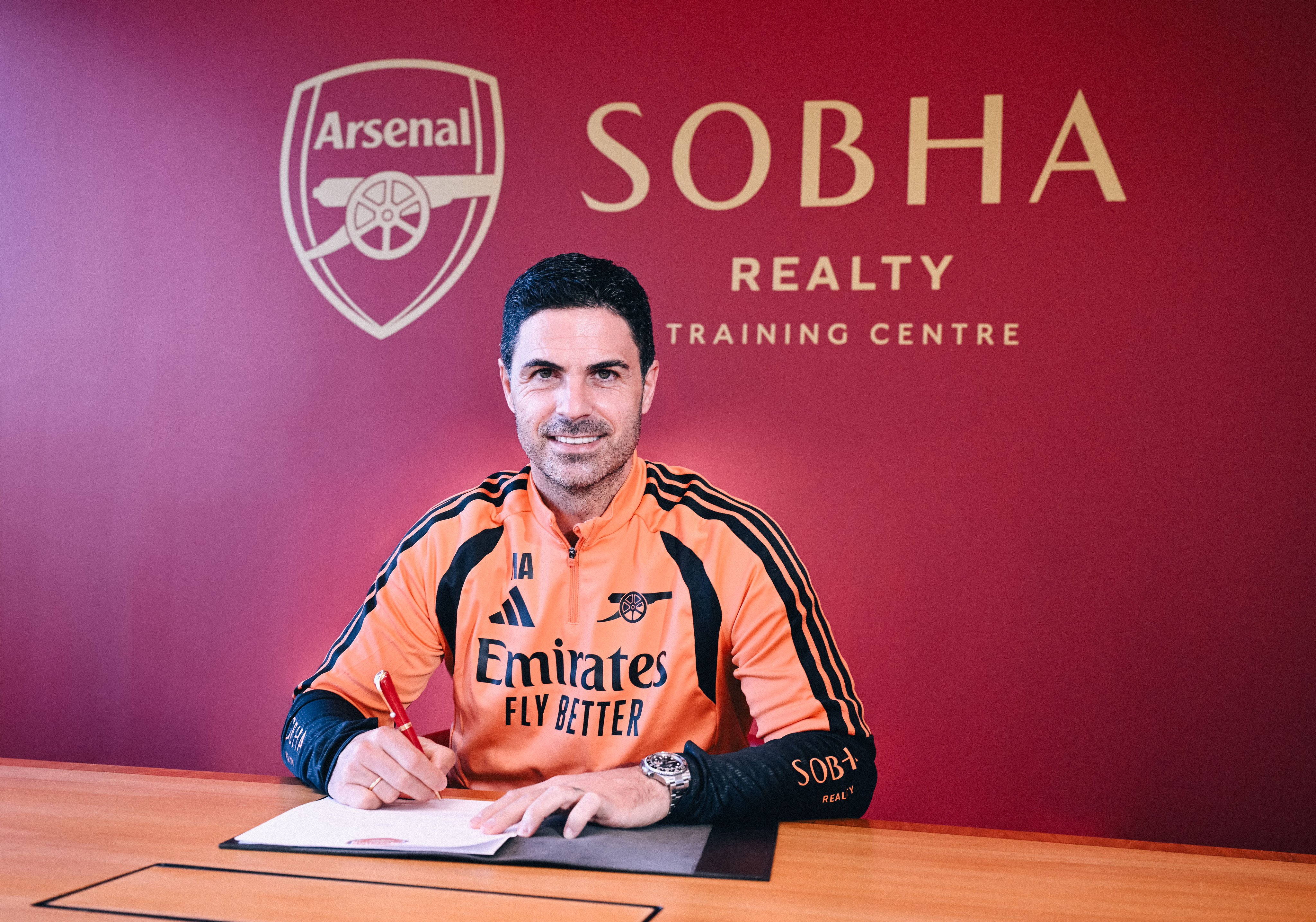 El Arsenal extiende el contrato de Mikel Arteta