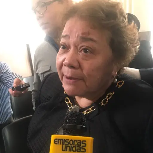 Marta Sierra de Stalling ,