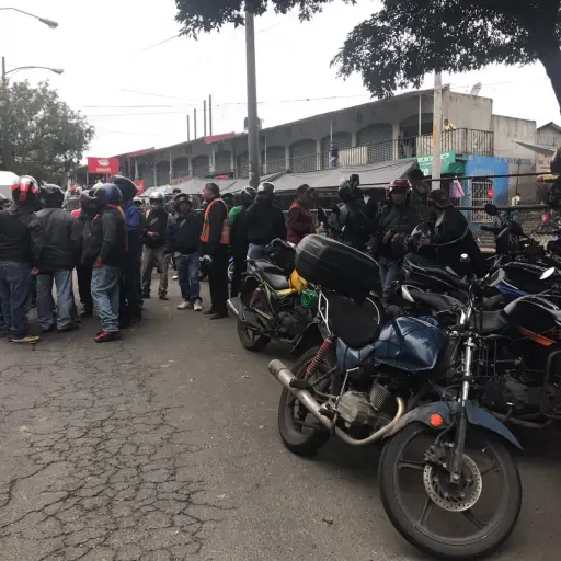 Mototaxistas ,