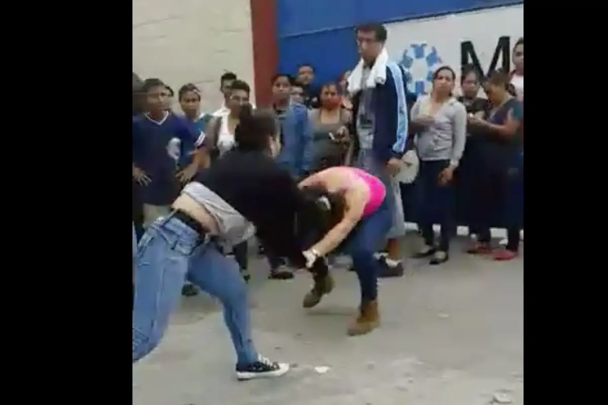 Pelea de mujeres, 