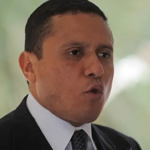 170221214721-cnnee-carlos-raul-morales-canciller-guatemala-full-169 ,