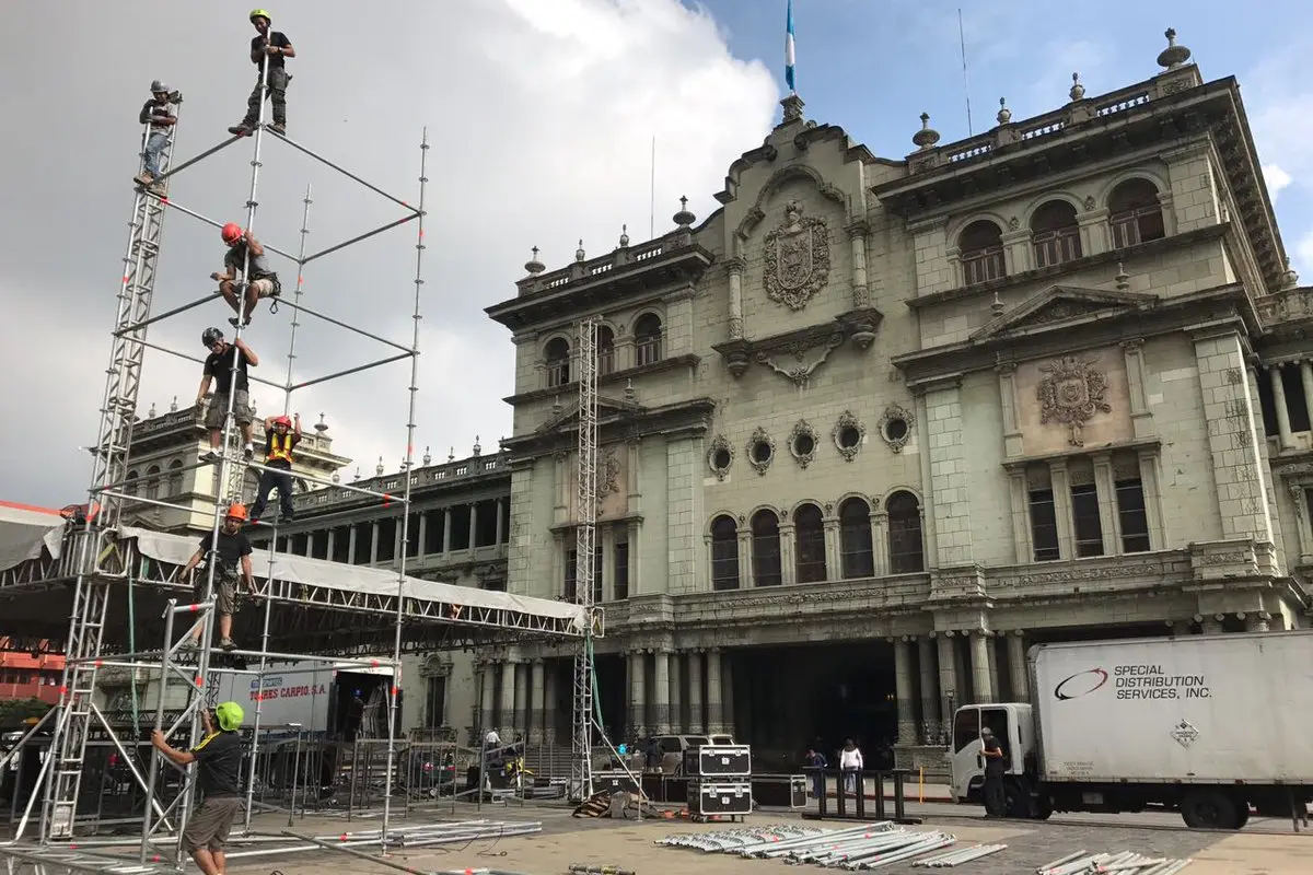 Evento religioso coincidirá con manifestación de apoyo a Iván Velásquez en la Plaza  , 