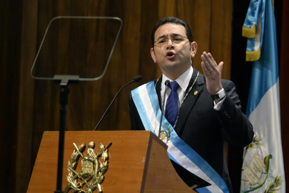 Exmagistrado habla de una crisis social, moral y legal por antejuicio contra Jimmy Morales, 