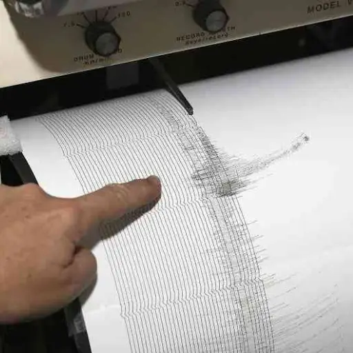 Las autoridades llamaron a la calma por el sismo más reciente en el país. ,Archivo.