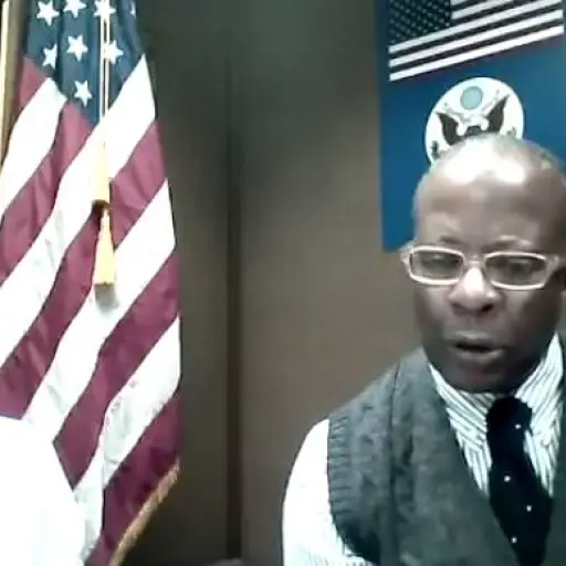 Embajador Robinson: "El Congreso dio muestras de falta de compromiso para la lucha contra la corrupción" ,