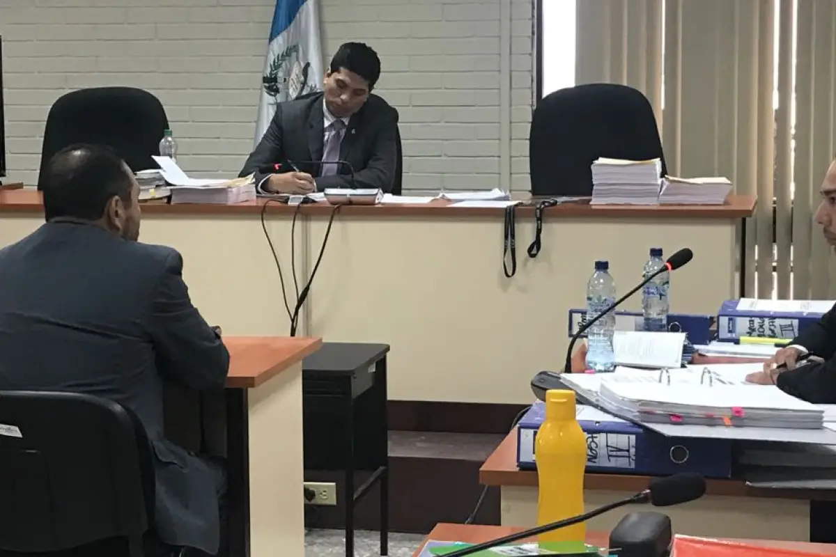 MP pide ligar a nuevo proceso de supuesta corrupción a exministro López Bonilla, 