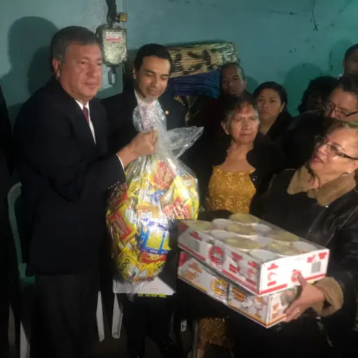 Comerciantes de La Terminal ayuda a damnificados del terremoto en México