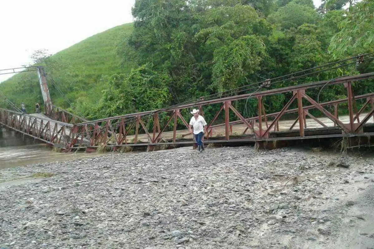 Izabal: alrededor de cinco mil afectados por colapso de puente en Los Amates, 