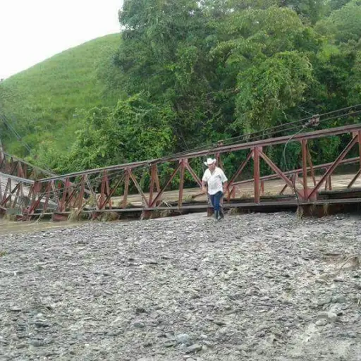 Izabal: alrededor de cinco mil afectados por colapso de puente en Los Amates ,