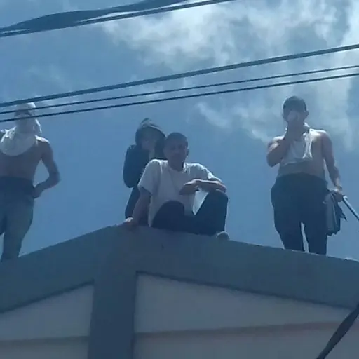 Jimmy Morales: Yo no me puedo burlar de eso, al referirse a bájate bebé ,