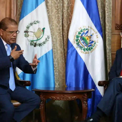 Guatemala y El Salvador propondrán a Honduras reunión para Plan Trifinio ,