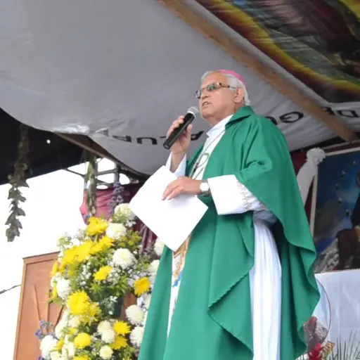 Obispo Álvaro Ramazzini: "no era el momento para que renunciaran ministros" ,