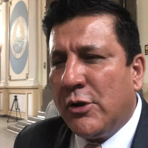 Estuardo Galdámez ,