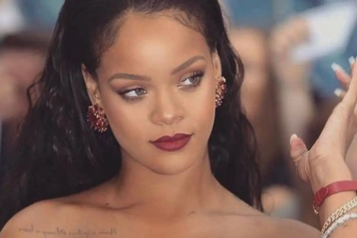 Rihanna-620x381, 