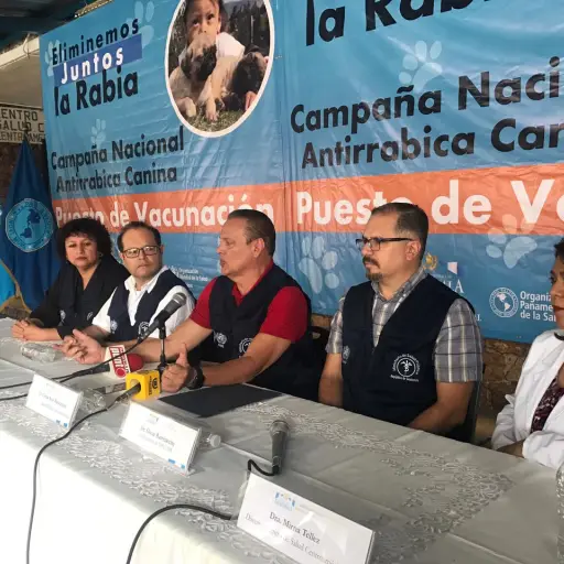 Vacunación de perros ,