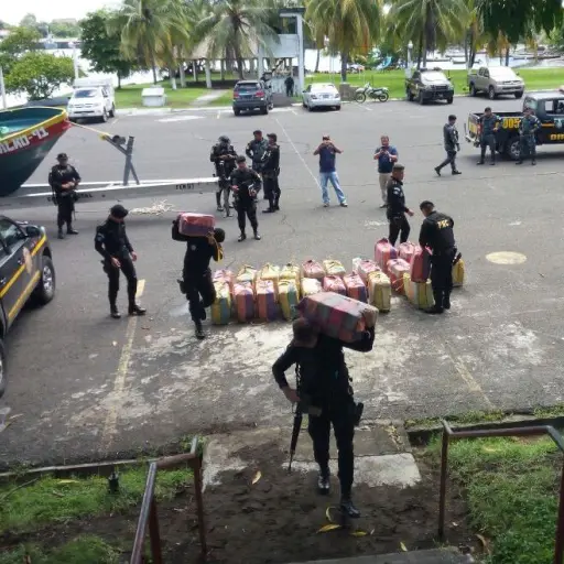 MP intercepta lancha con cargamento valorado en más de Q80 millones  ,