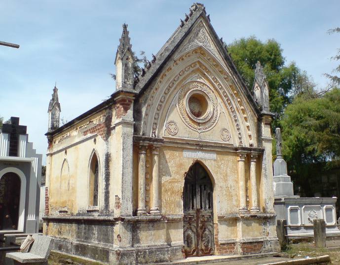 MAUSOLEO CEMENTERIO GENERAL7 | 