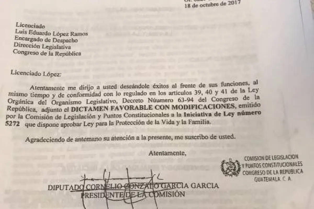 Iniciativa de ley de protección de la vida y la familia