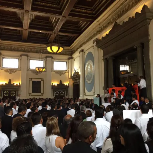 Trabajadores del congreso se encuentran en desacuerdo con las reformas a la ley del servicio civil del Organismo legislativo ,