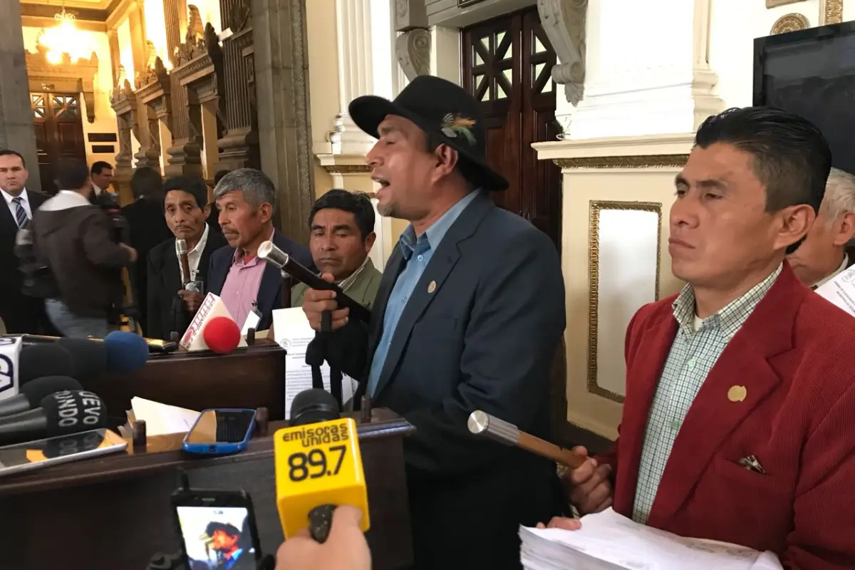 Totonicapán, renuncia diputados