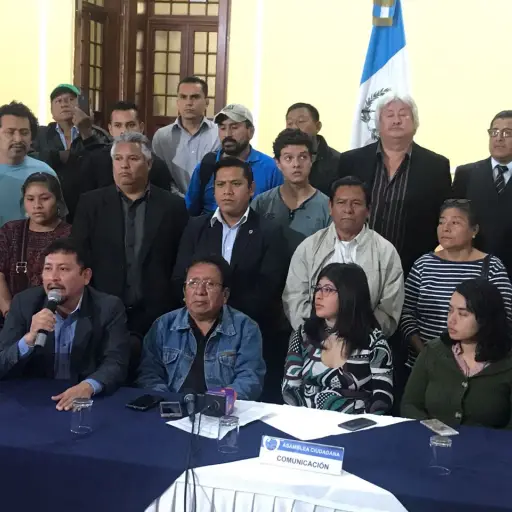 Asamblea Ciudadana concentración renuncia del Presidente y diputados