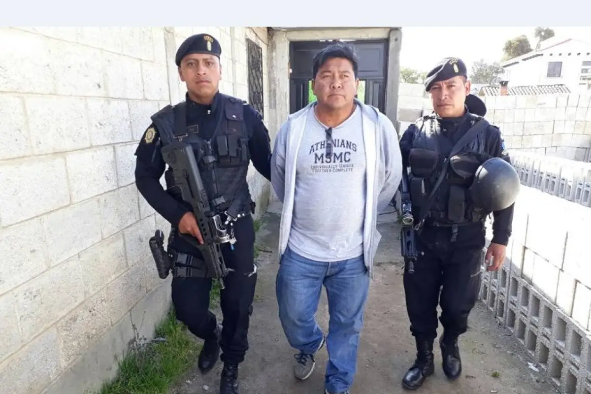 Capturan a hombre en Quetzaltenango sindicado de transportar droga, 