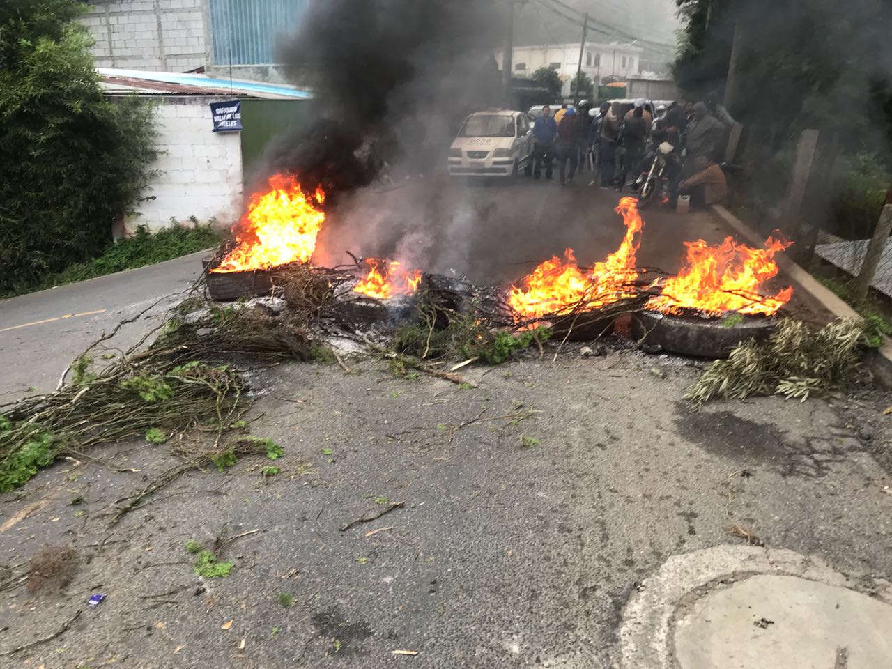 Bloqueo en Santa Catarina Pínula | 