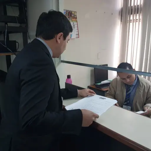 CONTRA CESAR SANDINO ,