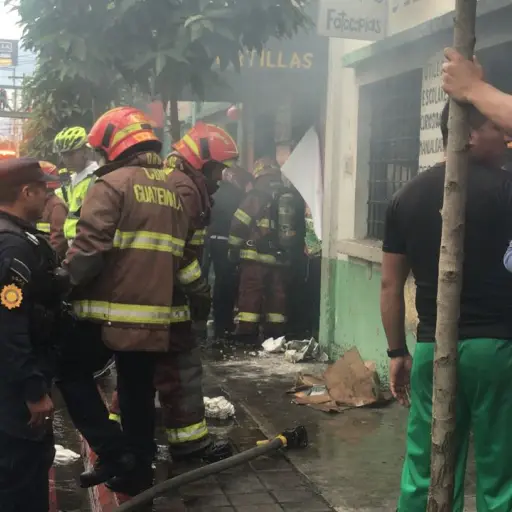 Incendio en zona 5 Emisoras Unidas EU Guatemala ,