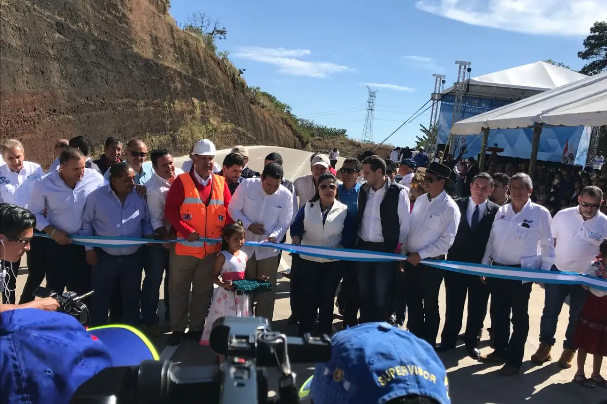Libramiento de tramo carretero en Santa Rosa Guatemala EU Emisoras Unidas, 