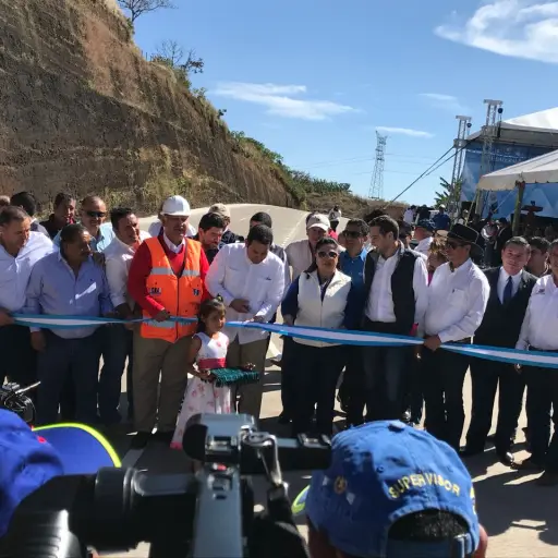 Libramiento de tramo carretero en Santa Rosa Guatemala EU Emisoras Unidas ,