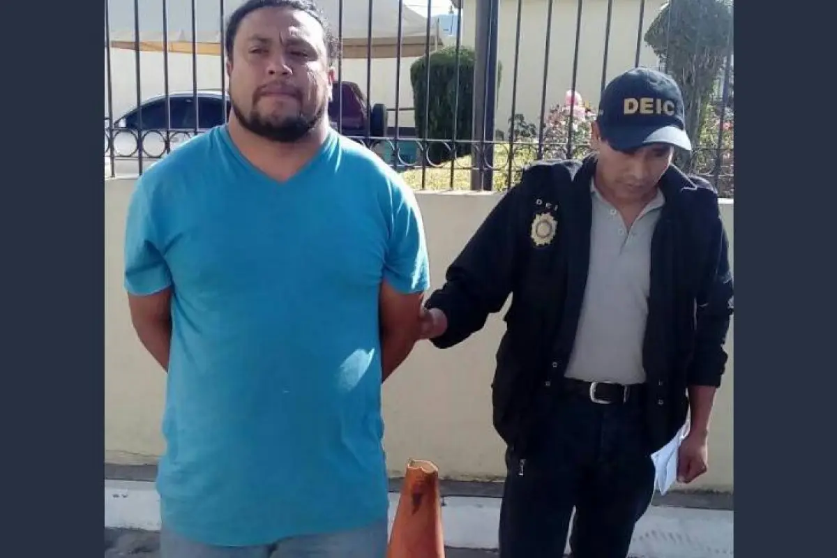 Capturan a dos supuestos violadores en Quetzaltenango, 