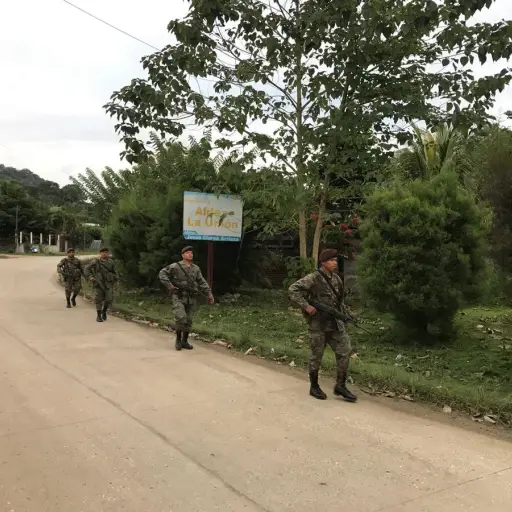 Ejército en las calles Guatemala EU Emisoras Unidas ,