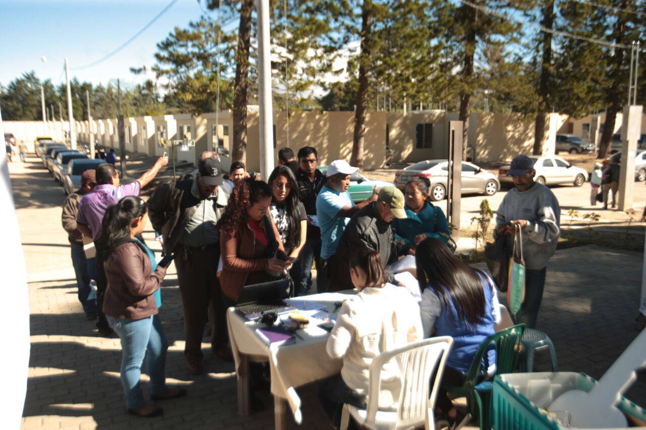 Entrega de casas de Mi Querida Familia 19 | 