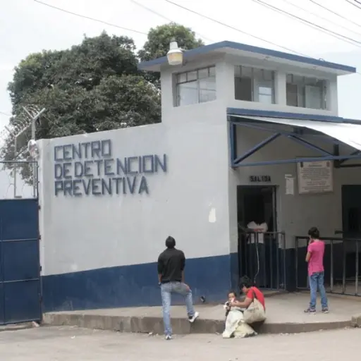 Preventivo de la zona 18 EU Emisoras Unidas Guatemala ,