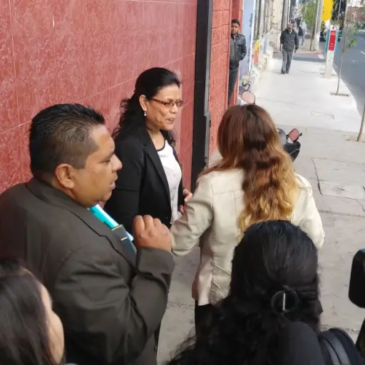 f223a902-7721-4fb4-9abe-32a8beb02b08 ,