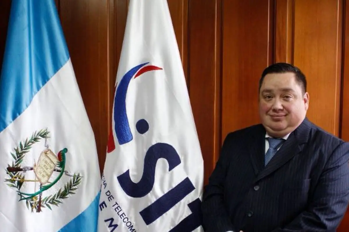 Selvin Juárez asume la Superintendencia de Telecomunicaciones EU Emisoras Unidas Guatemala, 