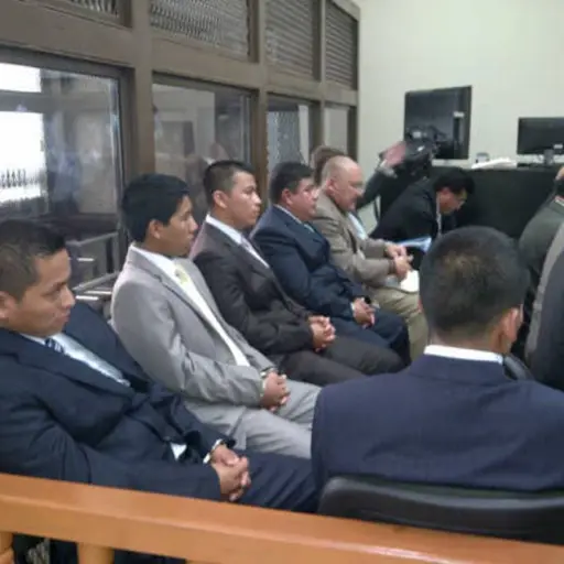 Sala ordena juicio por ejecuciones extrajudiciales contra ocho militares 