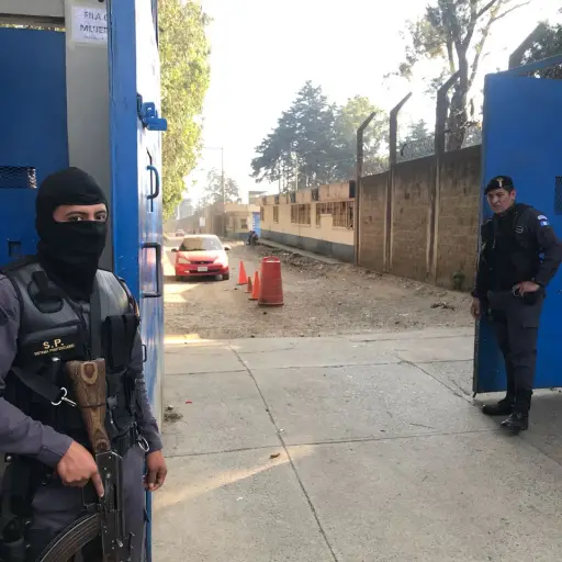 Fuga de reo EU Emisoras Unidas Guatemala ,