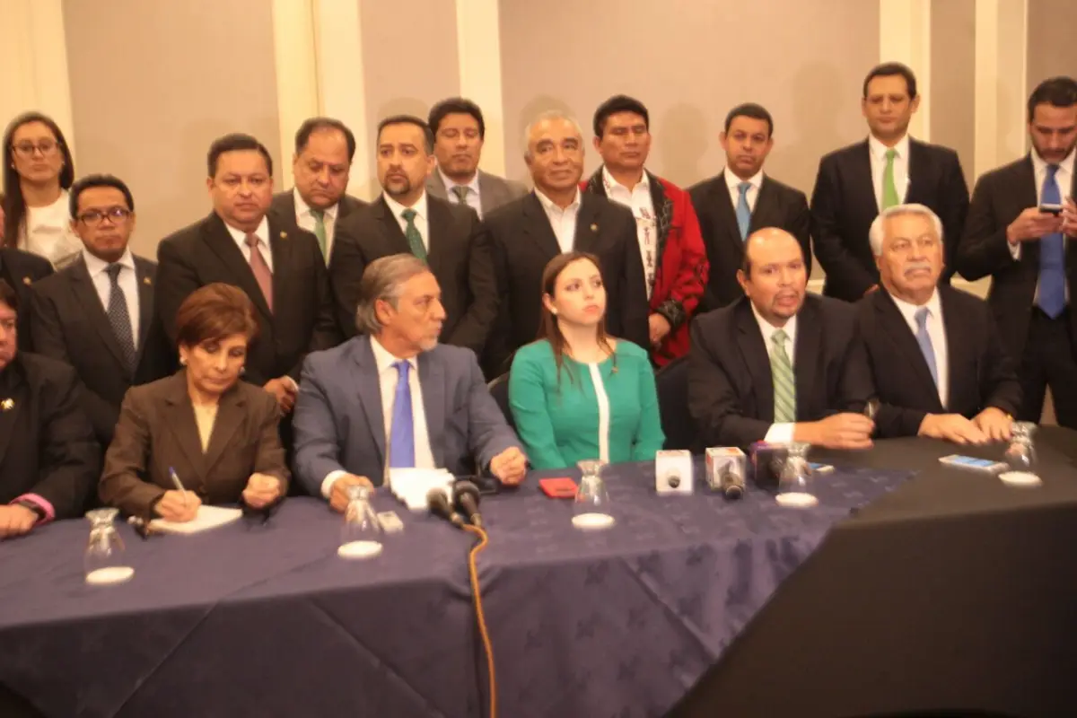 WhatsApp Image 2018-01-30 at 17.58.12, 