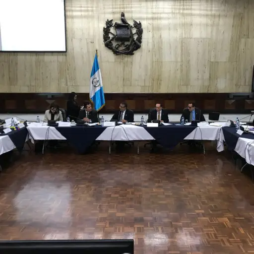 Comisión de Postulación ,