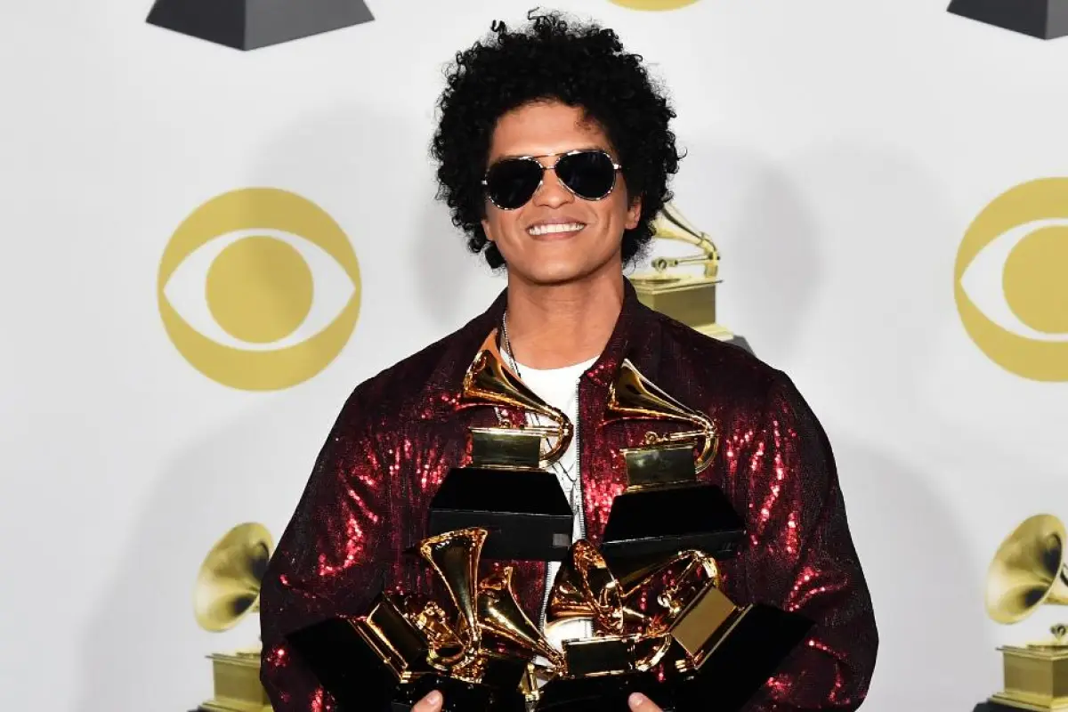 Bruno Mars Grammys, 