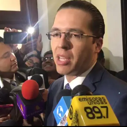 Felipe Alejos arremete contra el MP y CICIG ,