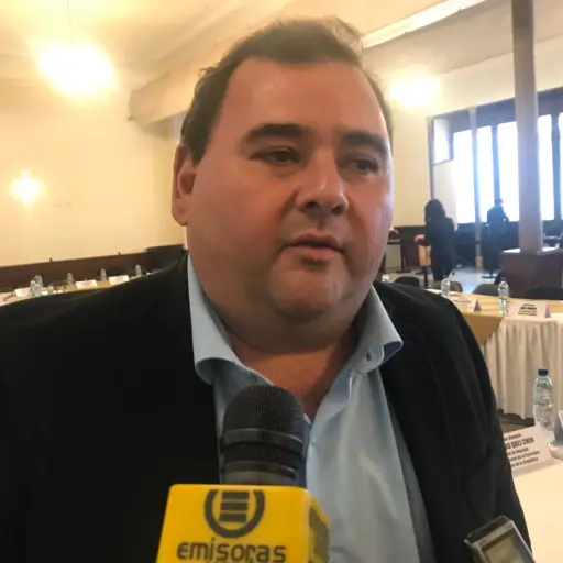 Arturo Martínez Dell EU Emisoras Unidas Guatemala ,