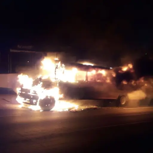 bus quemado en vilalobos ,