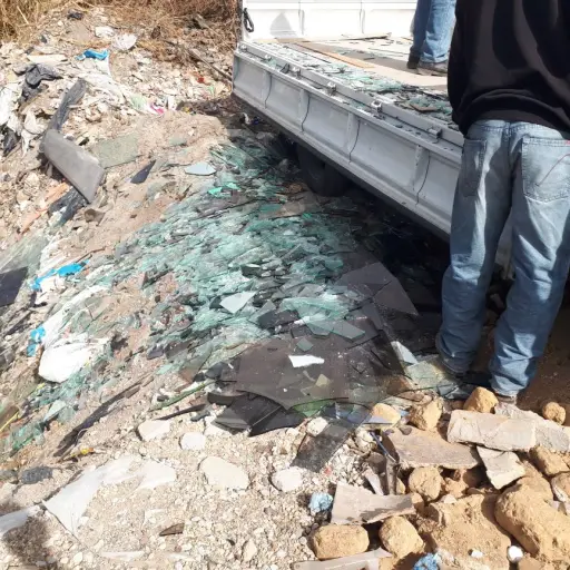 Capturados por tirar basura EU Emisoras Unidas Guatemala ,