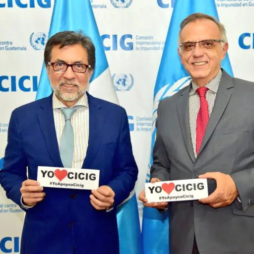 Embajador foto declaraciones de vocero presidencial ,